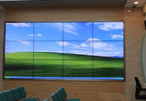 梅县液晶拼接屏的另类用法。